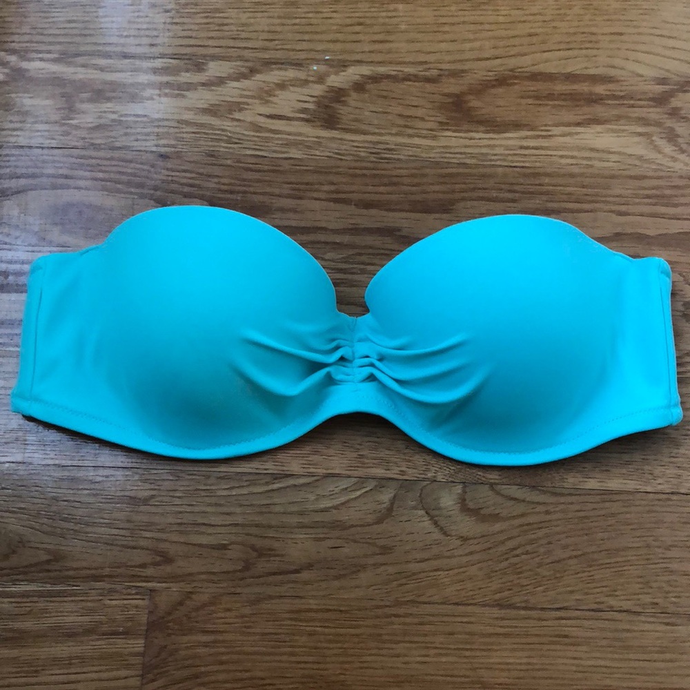 Victoria’s Secret bathing suit top